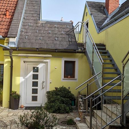 Ferienwohnung Im Thermenland 퓌르슈텐펠트 외부 사진