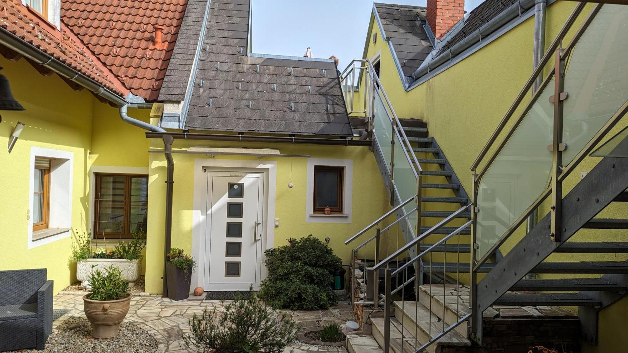 Ferienwohnung Im Thermenland 퓌르슈텐펠트 외부 사진